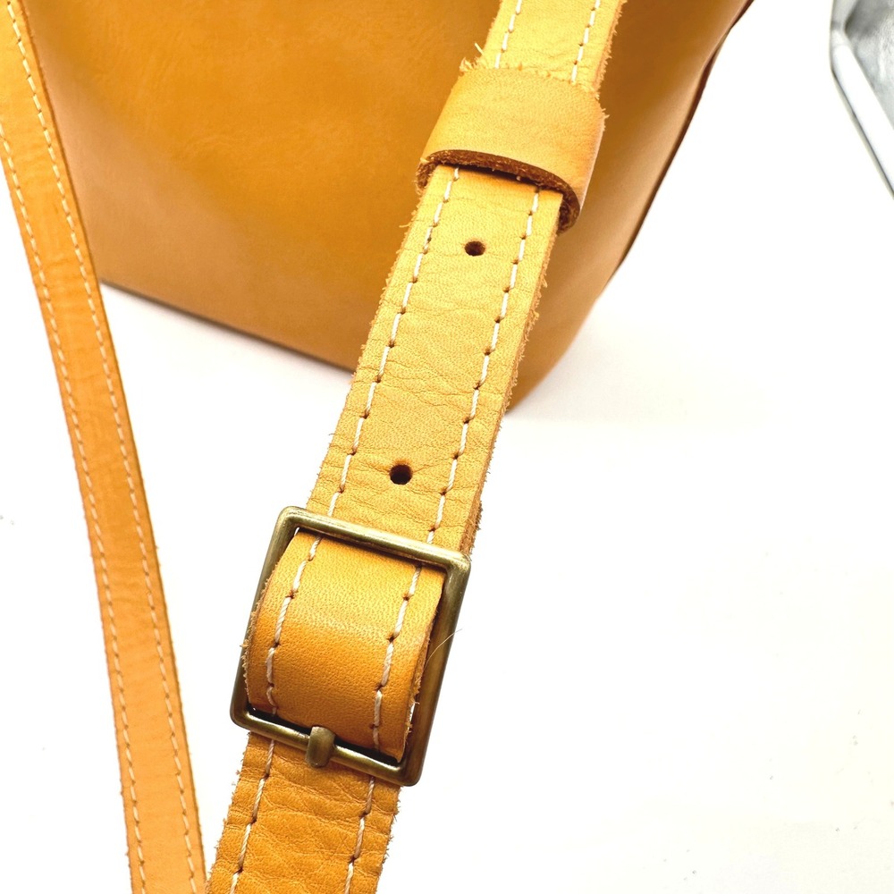 Portland Leather Goods Sunflower Leather Mini Crossbody Tote Bag Handbag - Picture 6 of 16